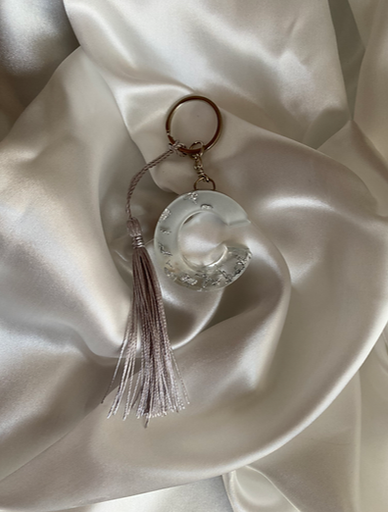 Porte clé gris mauve