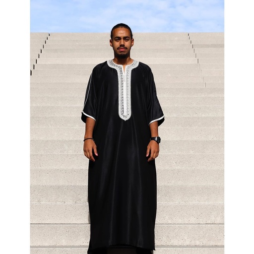 Qamis Noir et Neige